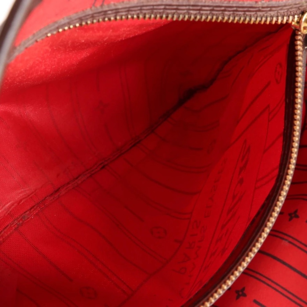 Louis Vuitton Neverfull MM in Damier Ebene Canvas - Picture 10 of 12